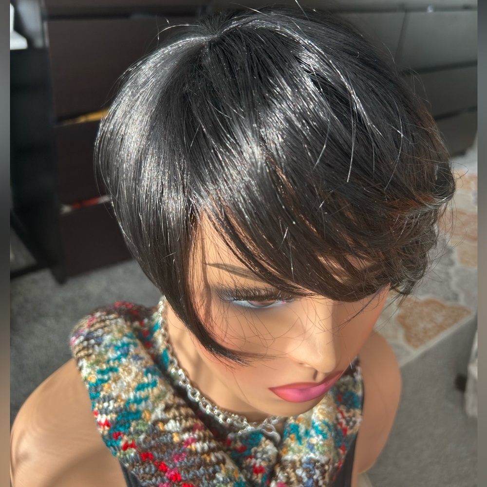✨NEW Pixie Bob With Bangs Women's Wig - Picture 9 of 12